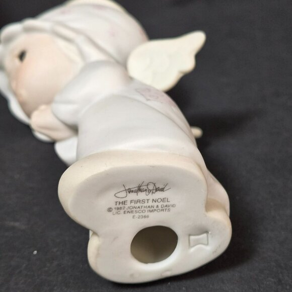 Precious Moments Jonathan & David 1982 The First Noel Porcelain Angel Figurine - Picture 7 of 10
